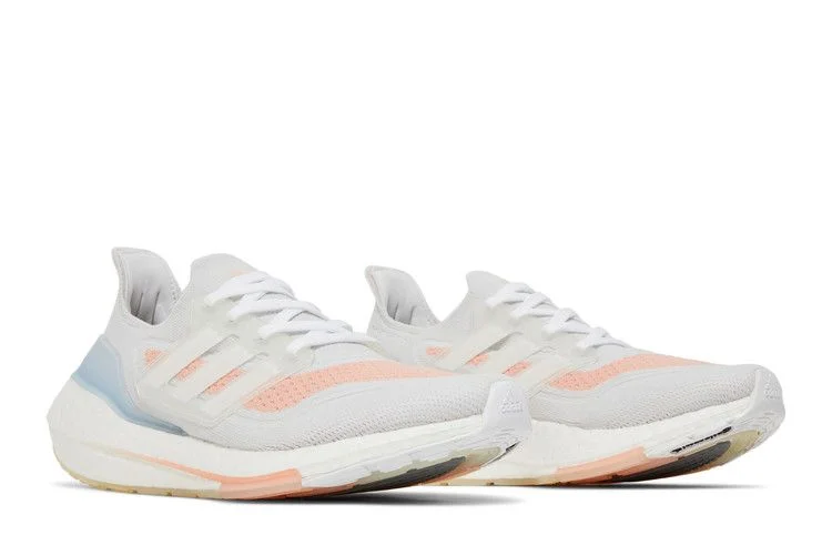 Krossovki-adidas-Wmns-UltraBoost-21-White-Glow-Pink-7