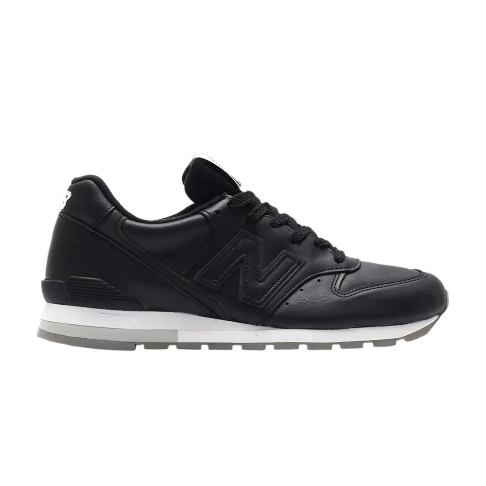 Krossovki-New-Balance-996-Made-In-USA-30th-Anniversary-Black