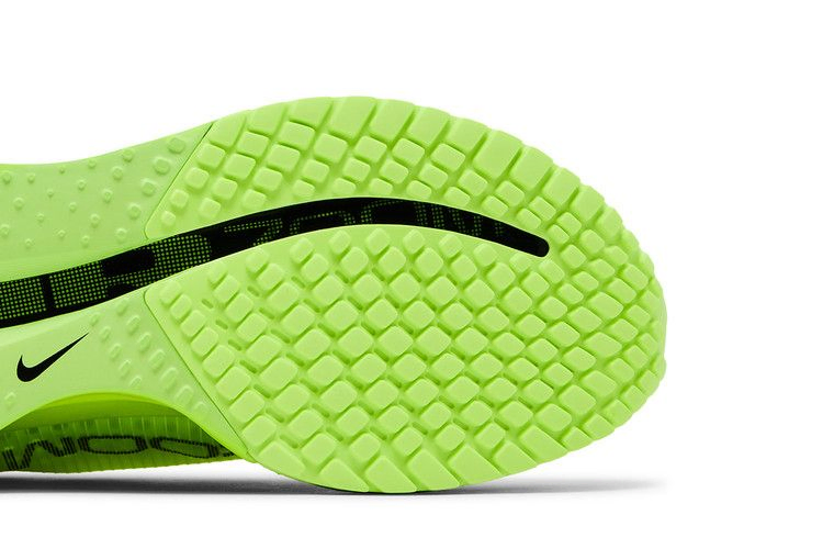 Кроссовки Nike Pegasus Premium 'Volt'