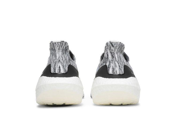 Кроссовки adidas UltraBoost 21 'White Black'