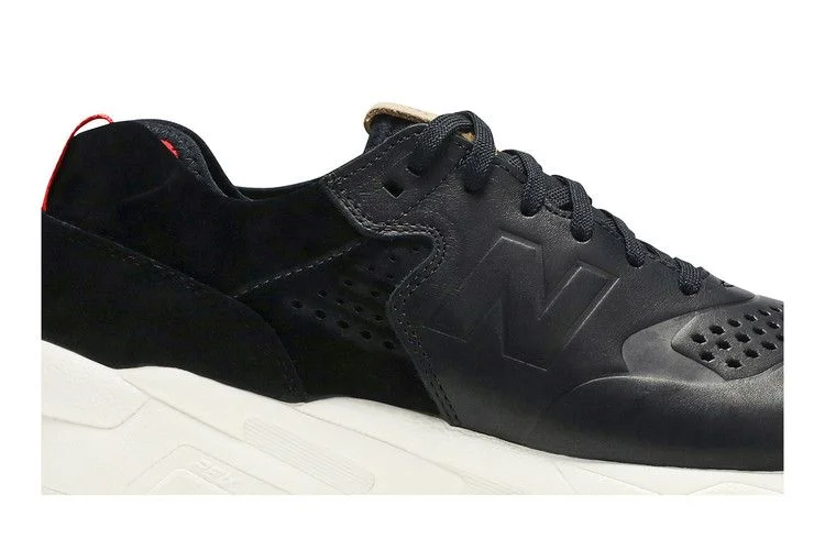 Кроссовки New Balance 580 Deconstructed 'Black Off White'