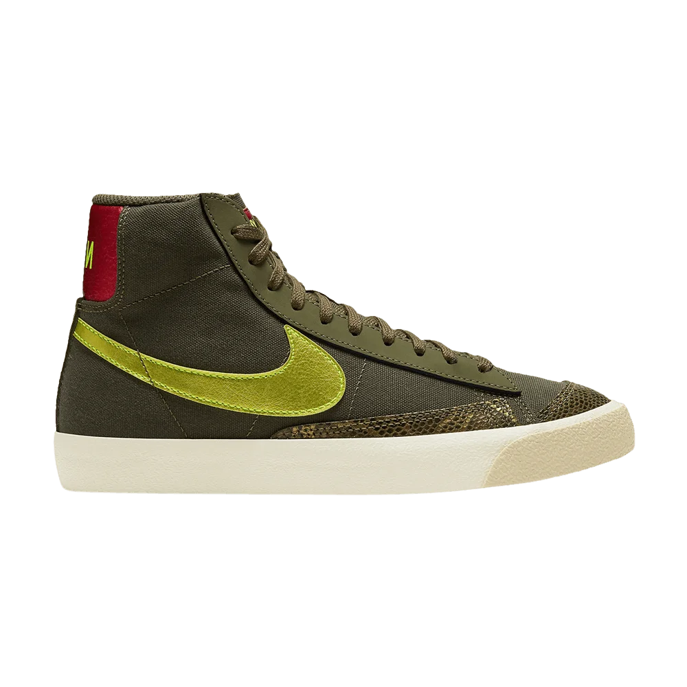 Кроссовки Nike Wmns Blazer Mid '77 'Olive Snakeskin'