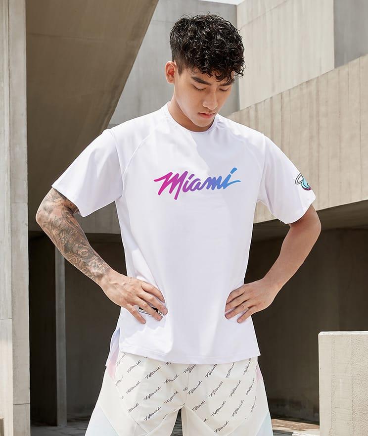 Футболка Ehot Miami Neon Gradient White T-Shirt