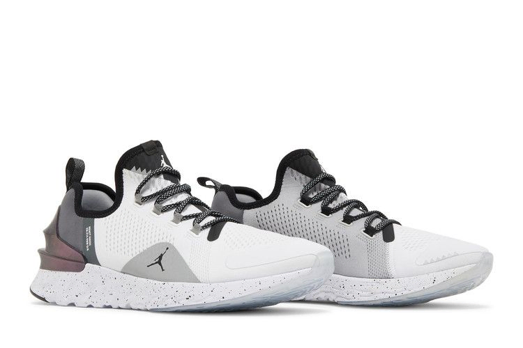 jordan-react-havoc-ar8815-100_07