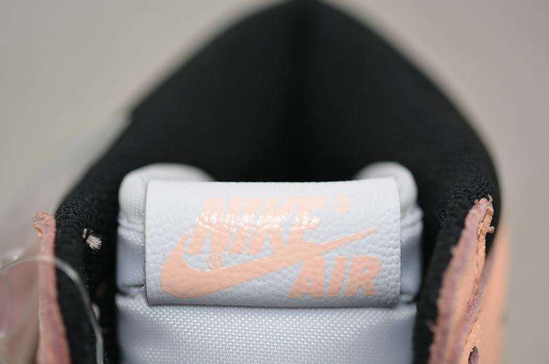 Wmns-Air-Jordan-1-Retro-High-Multi-Color-7