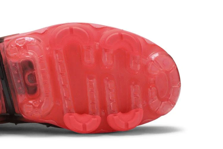 Кроссовки Nike Air VaporMax Plus 'Laser Crimson'