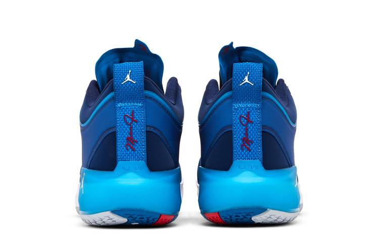 air-jordan-37-low-fraternity-dv9909-401_05