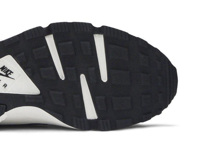 wmns-air-huarache-run-premium-683818-010_04