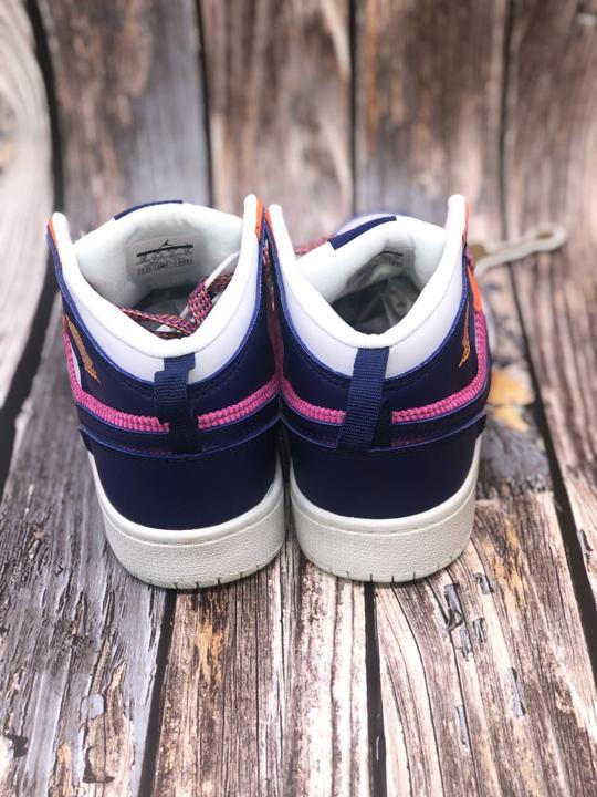 Air-Jordan-1-Mid-PS-Fire-Pink-5