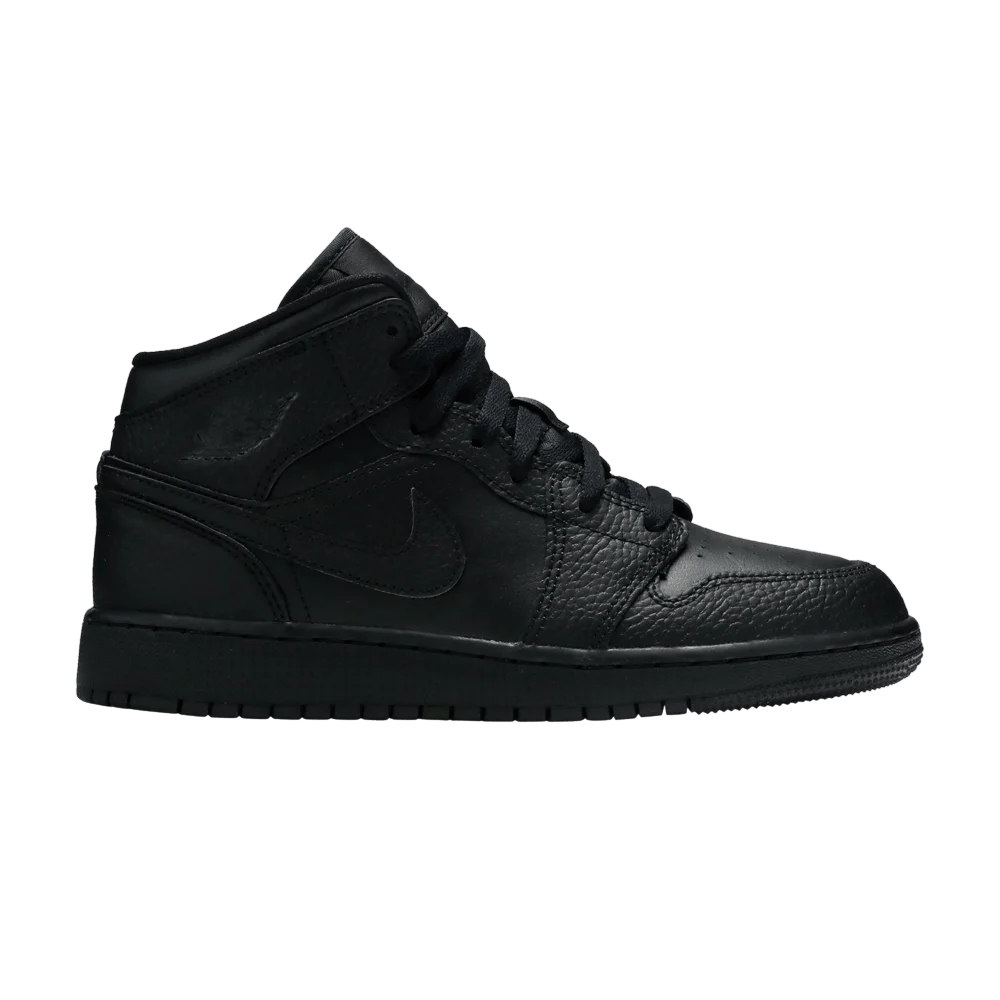 Krossovki-Air-Jordan-1-Mid-GS-Triple-Black-2020