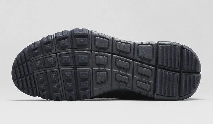 Krossovki-Nike-Flyknit-Trainer-Chukka-SFB-ACG-SP-Black-3