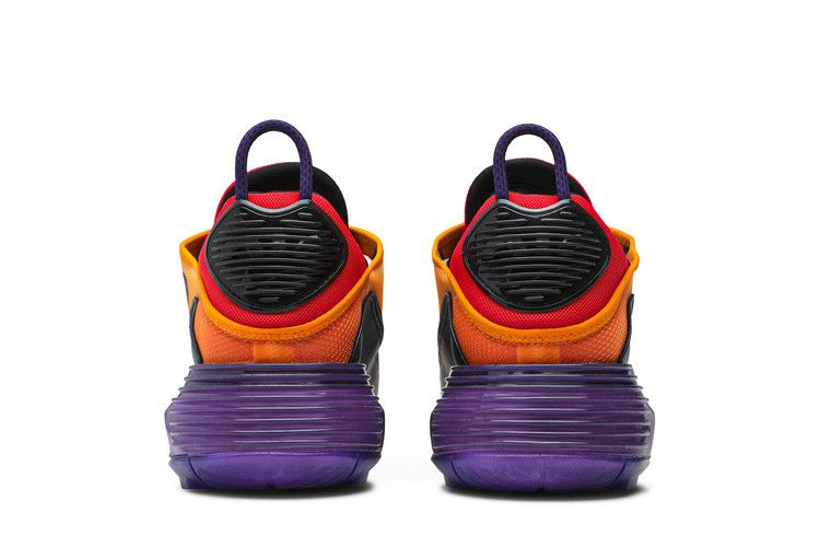 Кроссовки Nike Air Max 2090 'Magma Orange'