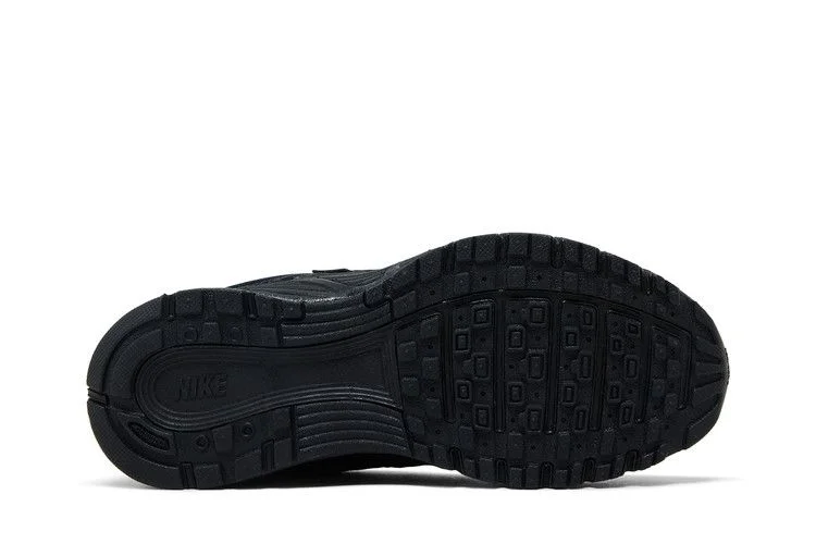 Krossovki-Nike-P-6000-GS-Triple-Black-3