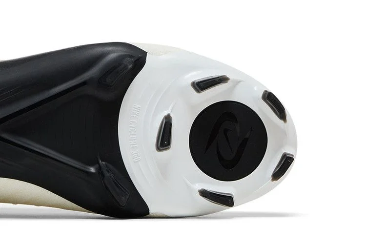 Кроссовки Nike Phantom GX 2 Pro FG 'Mad Ready Pack'