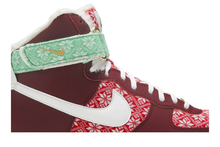 Кроссовки Nike Air Force 1 High 'Christmas Sweater'