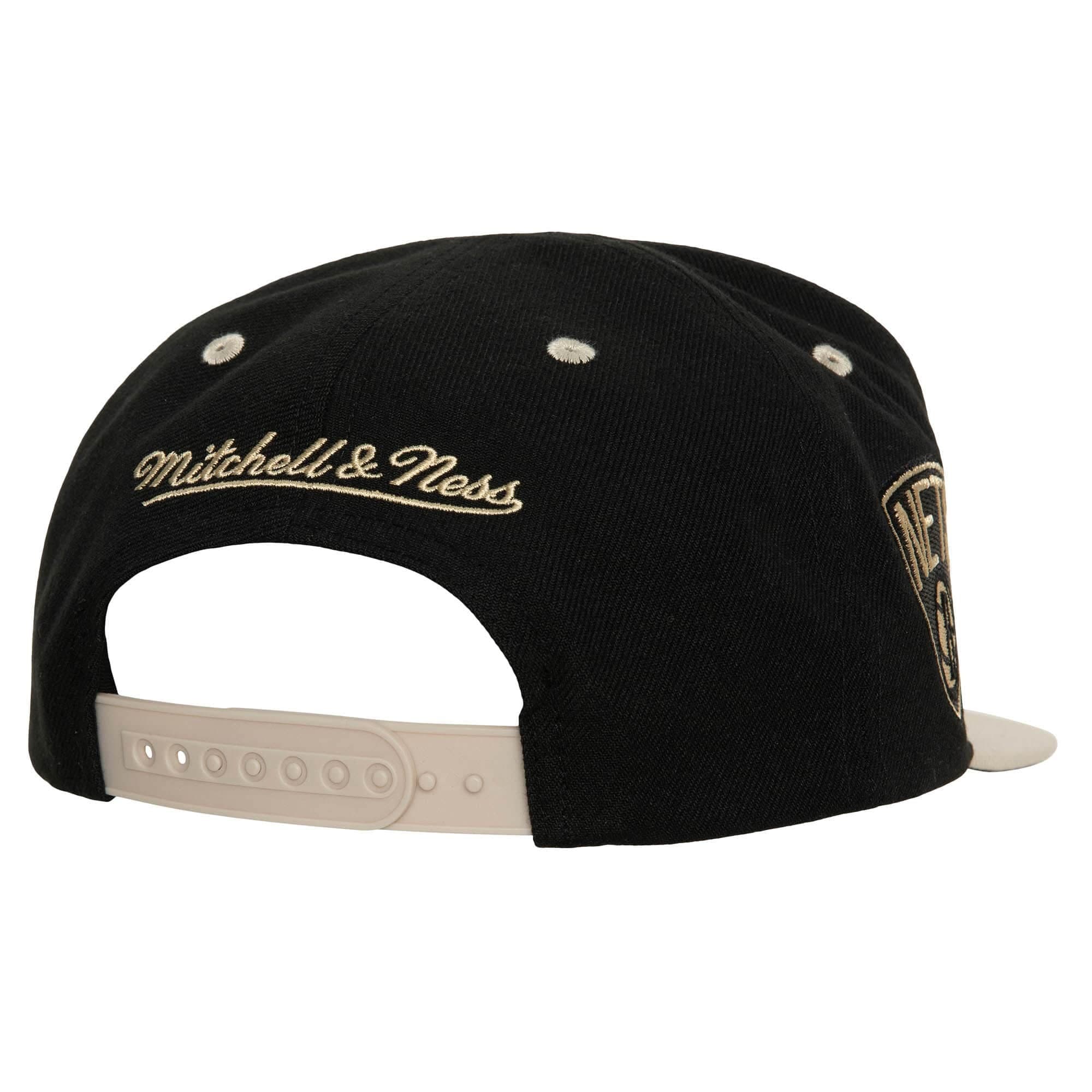Mitchell-Ness-Pin-Drop-Snapback-Brooklyn-Nets-Hat-1