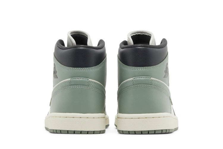 Кроссовки Wmns Air Jordan 1 Mid 'Jade Smoke'