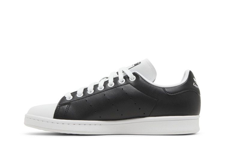 Кроссовки Disney x adidas Stan Smith 'Cruella'