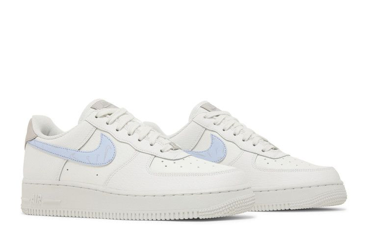 wmns-air-force-1-07-reflective-mini-swoosh-dv2237-101_07