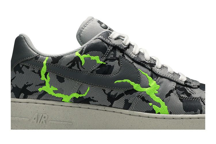 Кроссовки Nike Air Force 1 '07 LX 'Grey Camo'