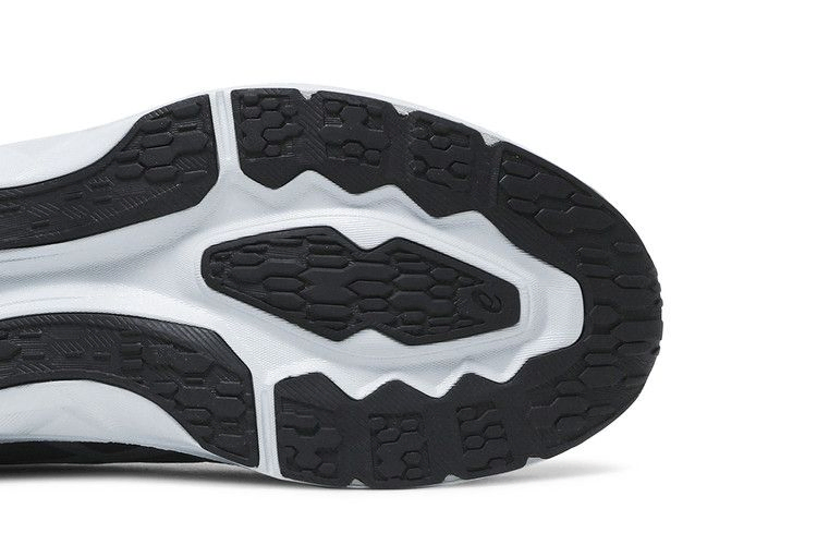 Кроссовки ASICS Novablast 'Metropolis'