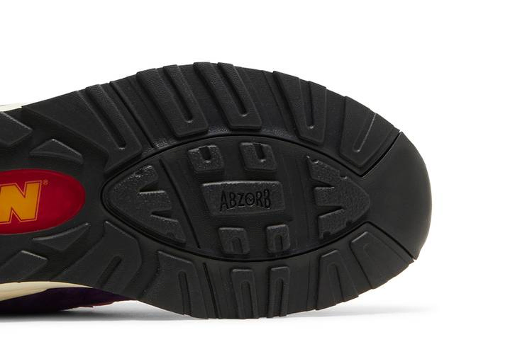 Кроссовки Teddy Santis x New Balance 990v2 Made in USA 'Purple Yellow'