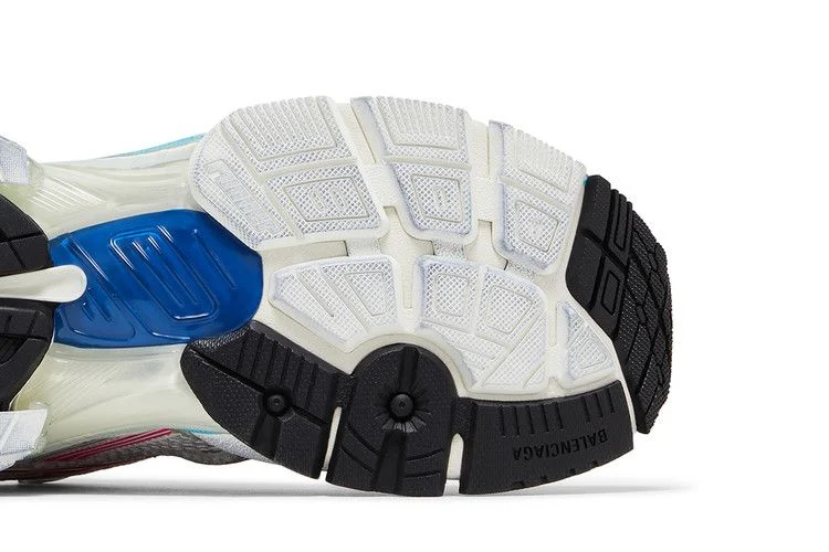 Кроссовки Balenciaga Runner Sneaker 'Worn-Out - White Multi-Color'