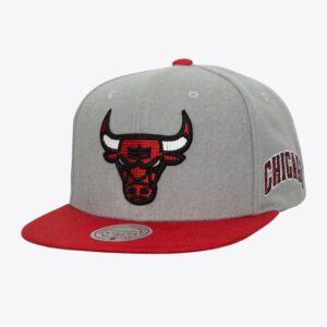 Mitchell-Ness-Gray-Red-Chicago-Bulls-Melt-Stitch-Snapback-Hat-300x300