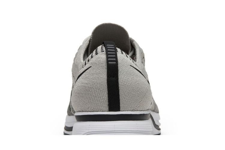Кроссовки Nike Flyknit Trainer 2017 'Pale Grey'