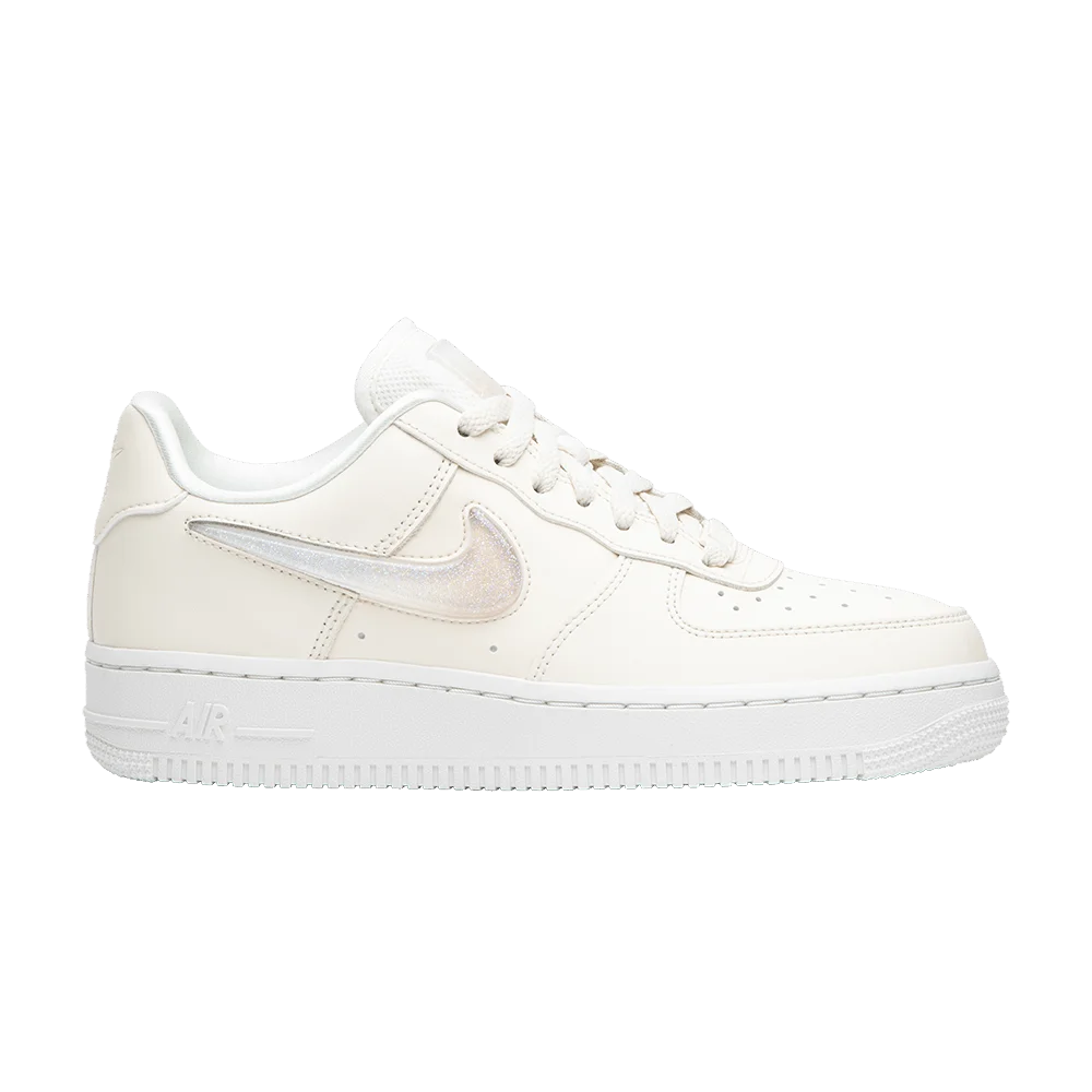 Krossovki-Nike-Wmns-Air-Force-1-Low-07-SE-Jelly-Jewel-Pale-Ivory