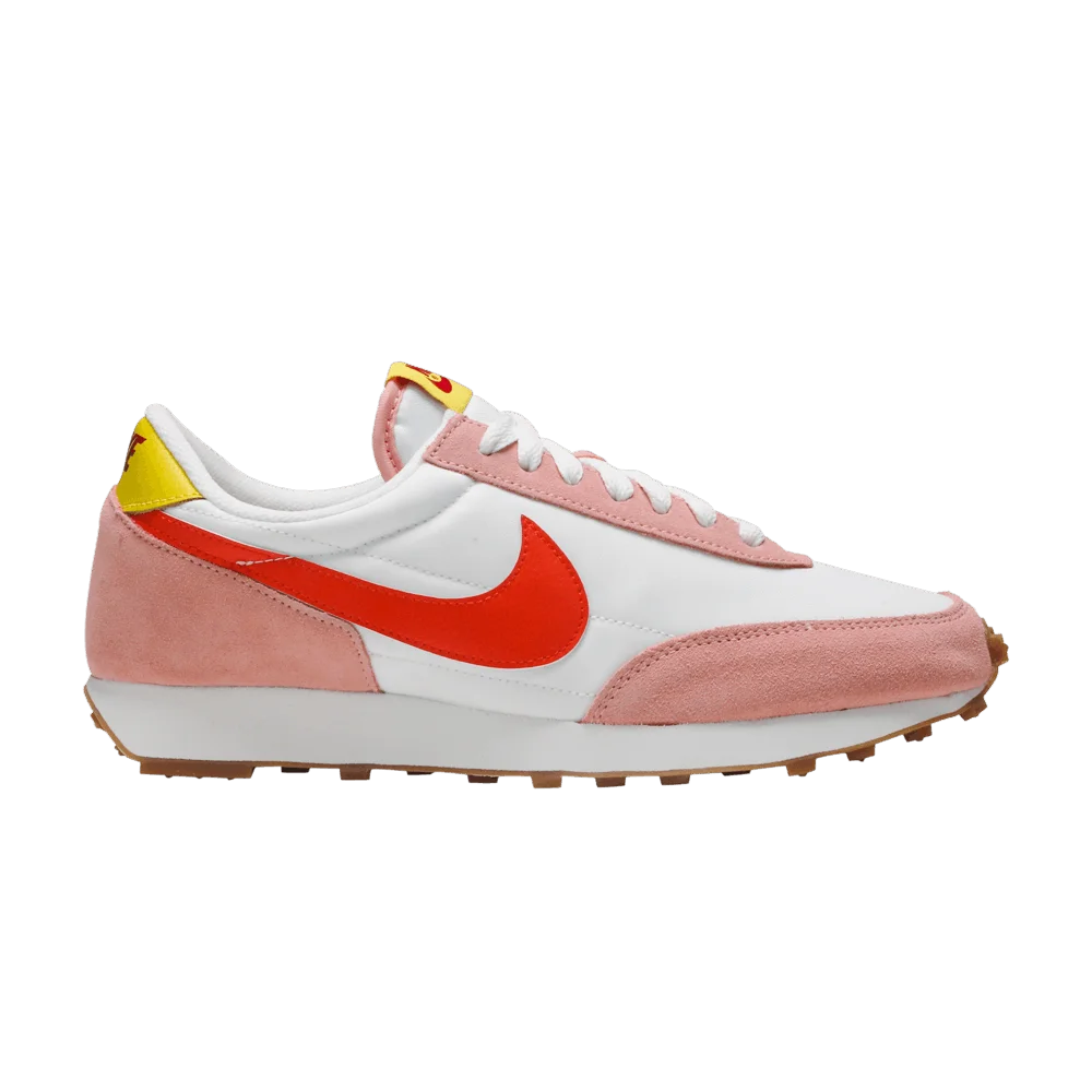 Krossovki-Nike-Wmns-Daybreak-Coral-Stardust