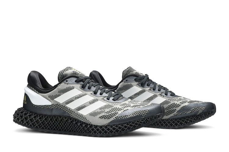 4d-runner-1-0-core-black-eg6247_07