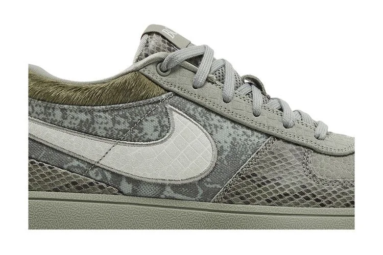 Кроссовки Nike Book 1 Premium EP 'Hike'
