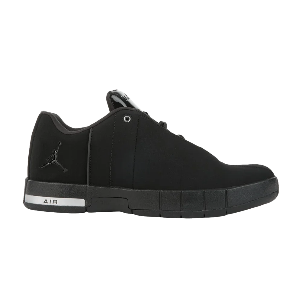 Krossovki-Air-Jordan-TE-2-Low-GS-Triple-Black