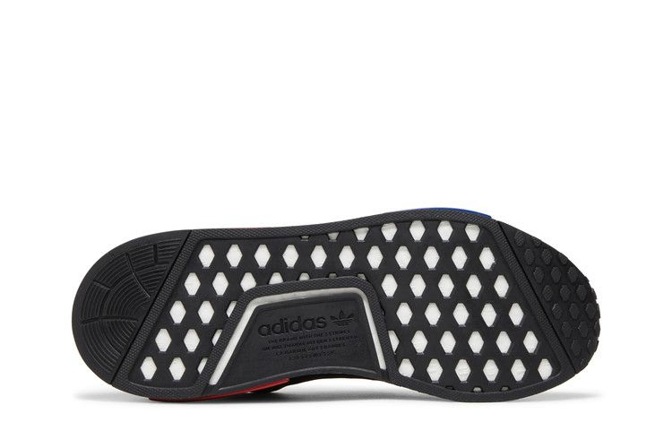 Кроссовки adidas NMD_R1 'Black Grey'
