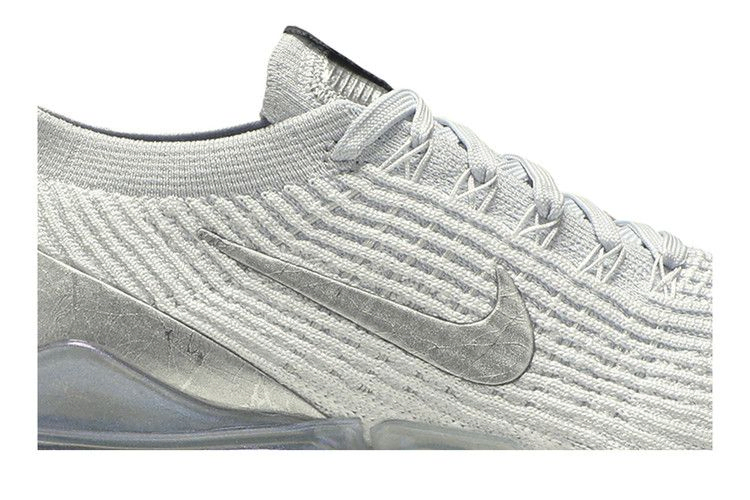 Кроссовки Nike Wmns Air VaporMax Flyknit 3 'White Silver'