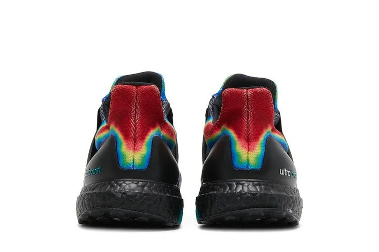 Кроссовки adidas UltraBoost DNA 'Heat Map'