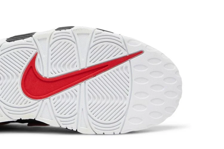Krossovki-Nike-Air-More-Uptempo-GS-Red-Toe-4