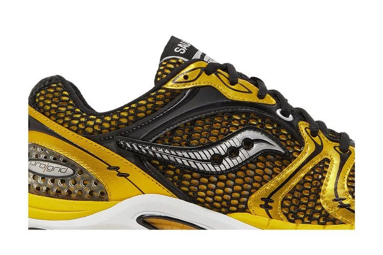 Кроссовки Saucony ProGrid Triumph 4 'Lemon Chrome'