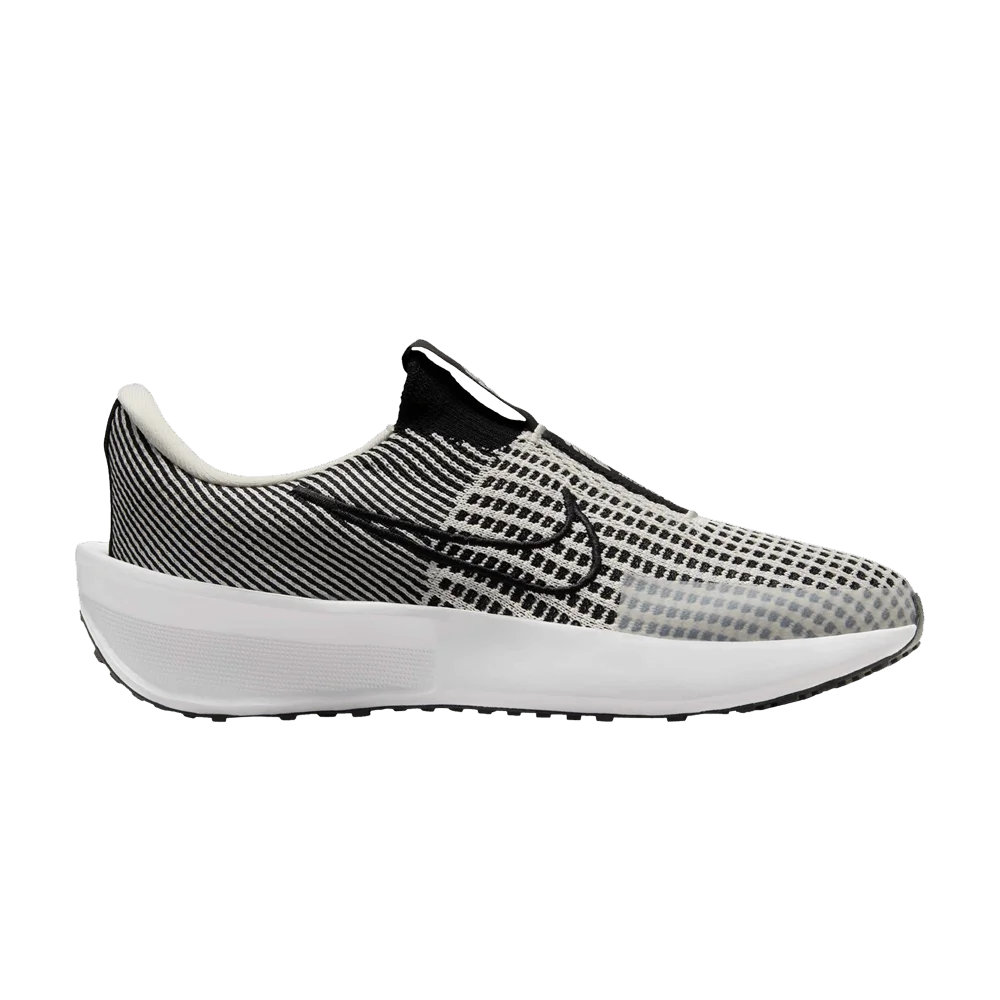 Кроссовки Nike Wmns Interact Run EasyOn 'Light Bone Black'