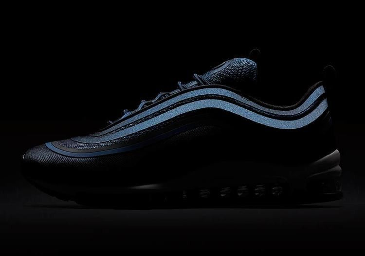air-max-97-ultra-17-obsidian-918356-401_05