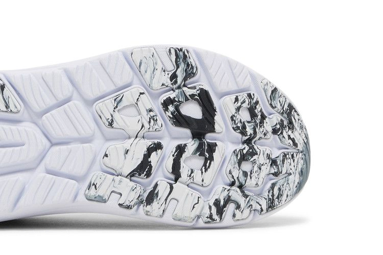 wmns-kawana-black-white-1123164-bwht_04