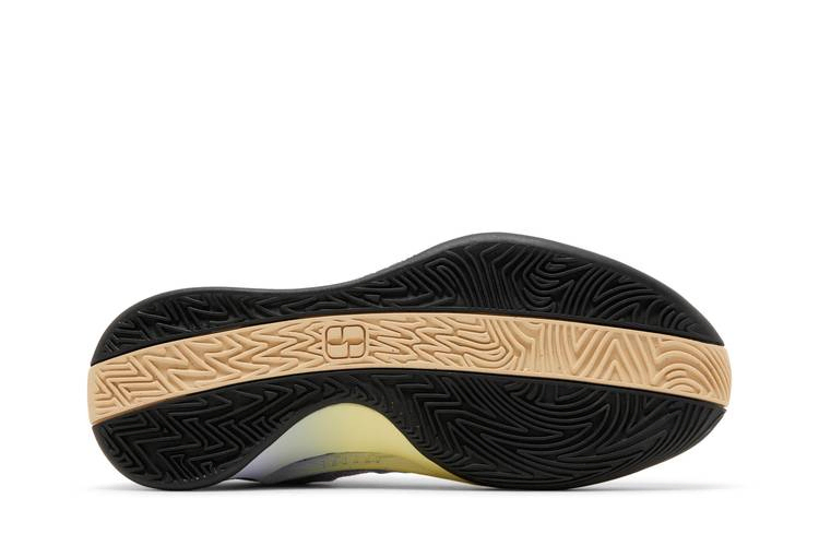 Кроссовки Nike Wmns Sabrina 1 'Spark'