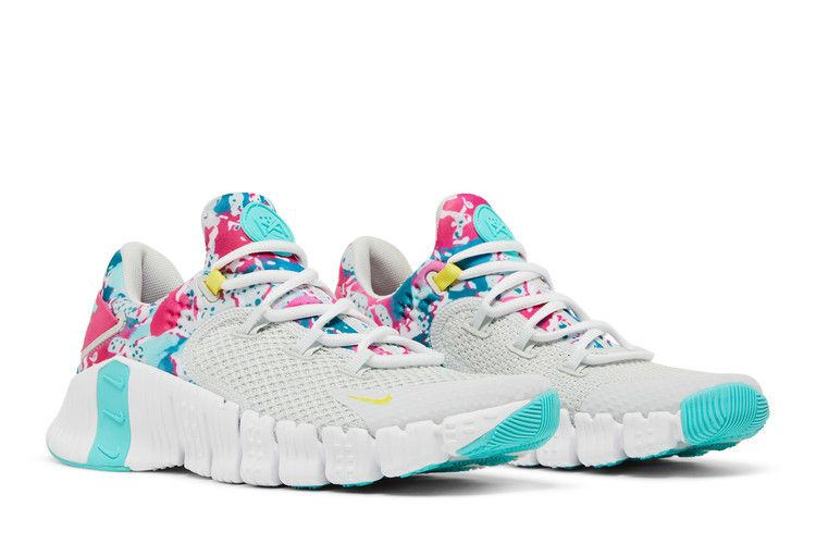 wmns-free-metcon-4-graffiti-graphics-dq0304-001_07