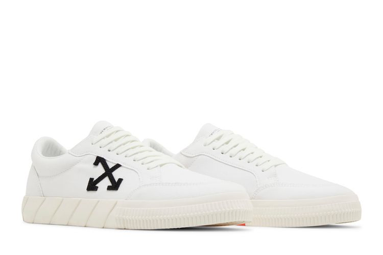 off-white-vulc-sneaker-white-black-red-omia085c99fab007-0110_07