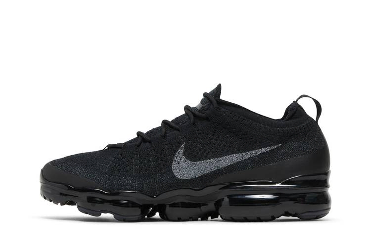 air-vapormax-2023-flyknit-triple-black-dv1678-003_02