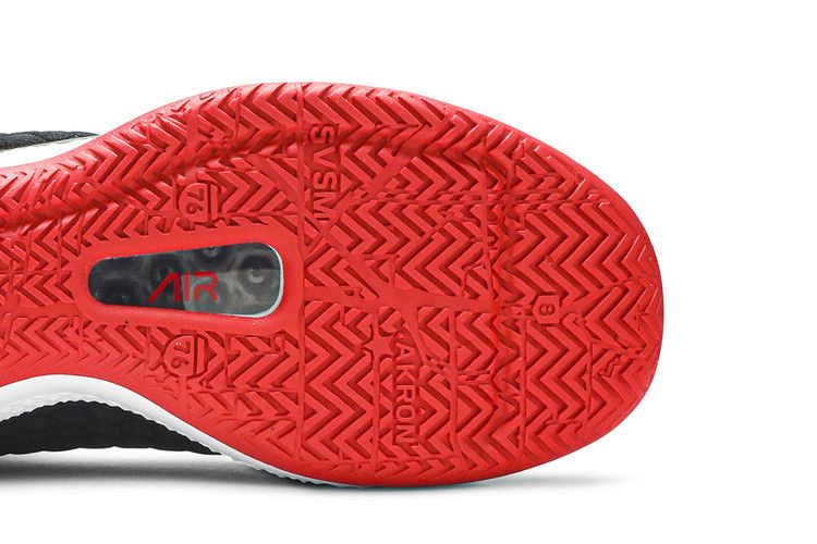 lebron-witness-3-premium-black-red-bq9819-001_04
