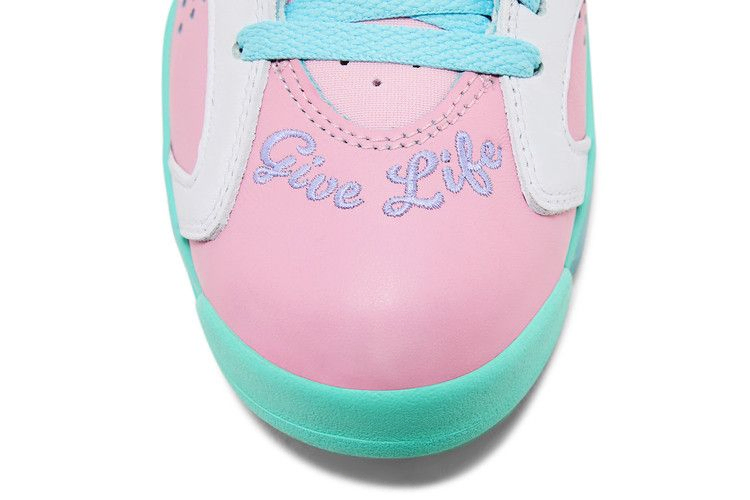 air-jordan-6-retro-doernbecher-2024-ib6059-920_09