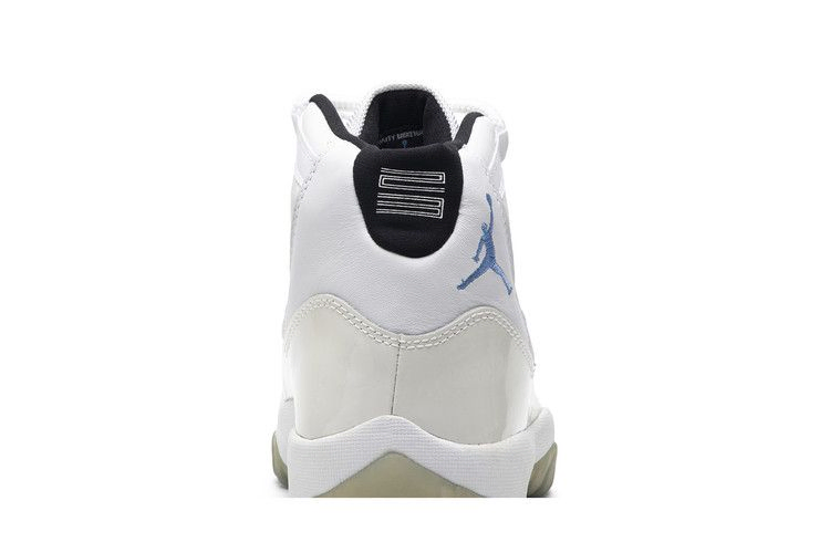 Кроссовки Air Jordan 11 Retro 'Columbia' 2001