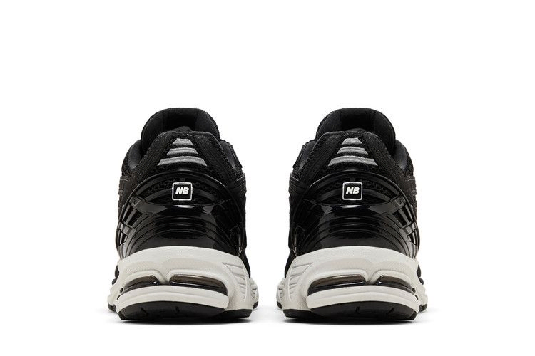 Кроссовки New Balance 1906R 'Black White'